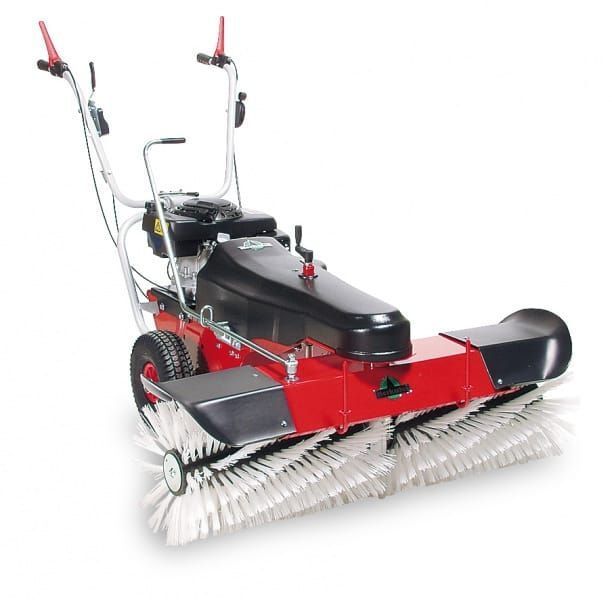 extra breite Kehrmaschine, große Flächen, Winterdienst
